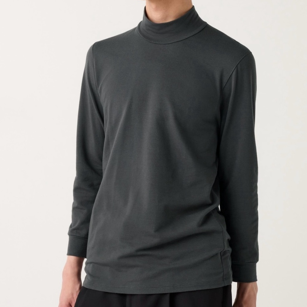 Dark brown Uniqlo Heat Tech Mock neck